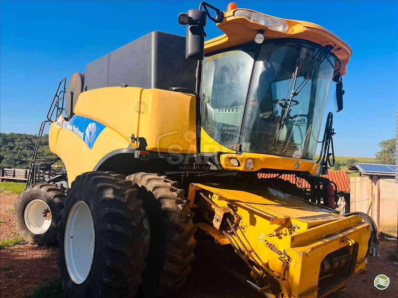 COLHEITADEIRA NEW HOLLAND CR 9060 SARF Soluções Agrícolas UBERLANDIA MINAS GERAIS MG